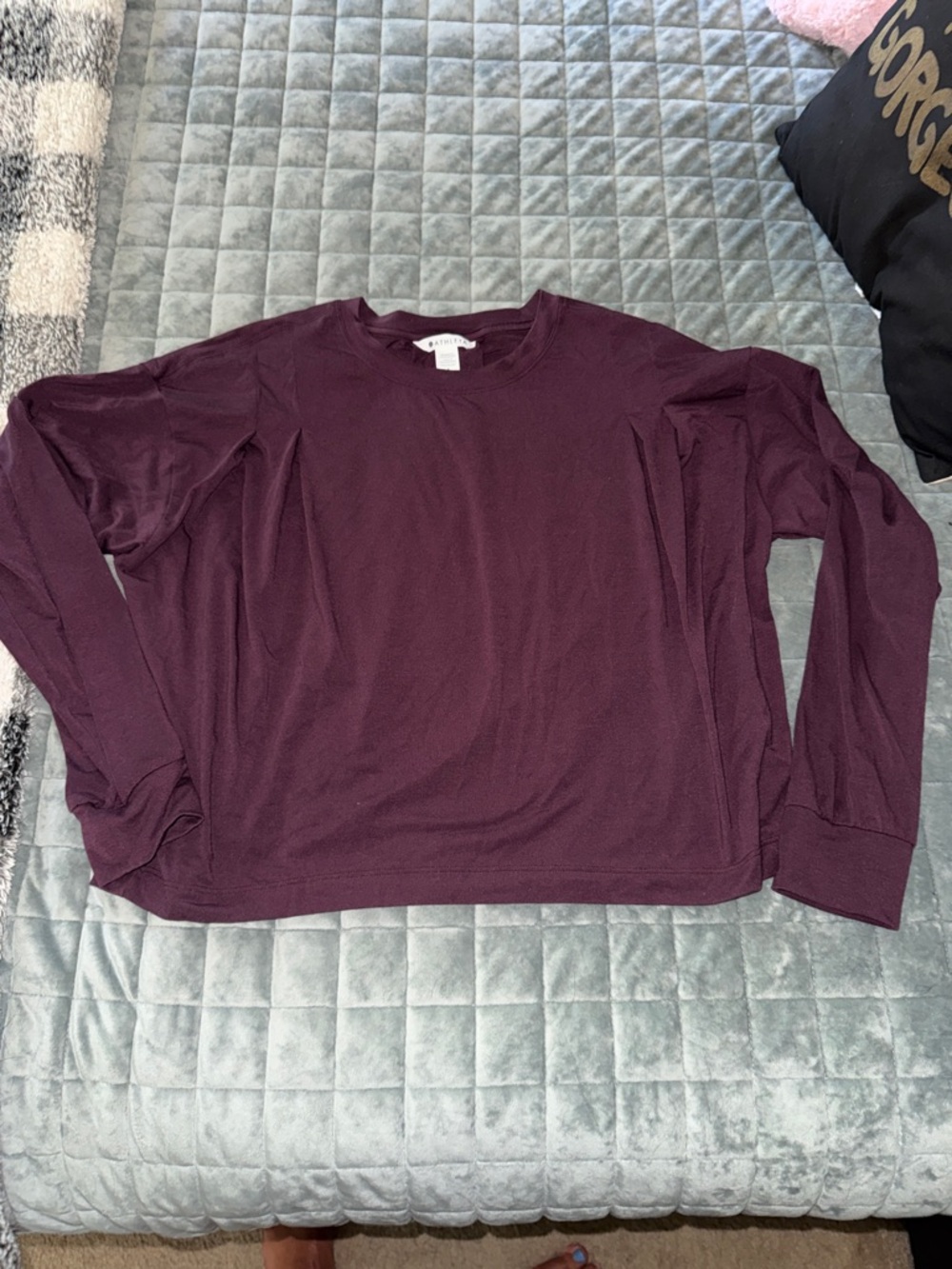 Athleta Long-Sleeve Size Small Plum Lightweight Shirt